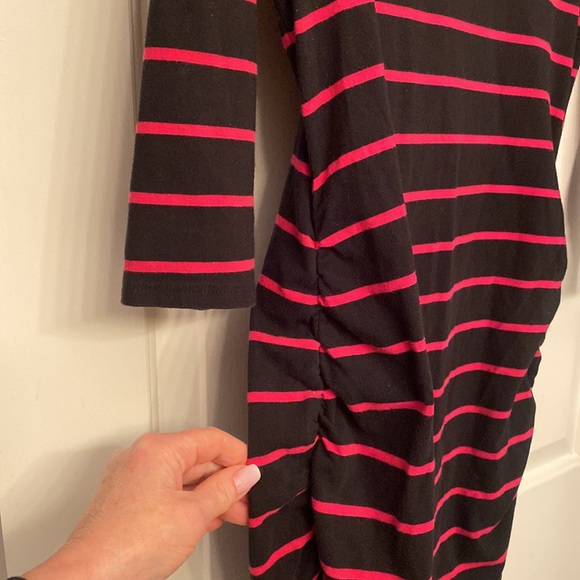 Maternity Dress. Size Large - Picture 4 of 4